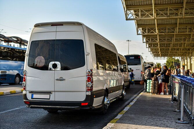 shared-shuttle-airport-or-hotel-transfer-in-cappadocia