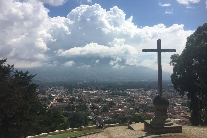 shared-shuttle-between-antigua-and-panajachel-lake-atitlan