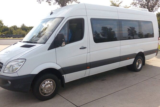 shared-shuttle-service-from-vienna-to-cesky-krumlov