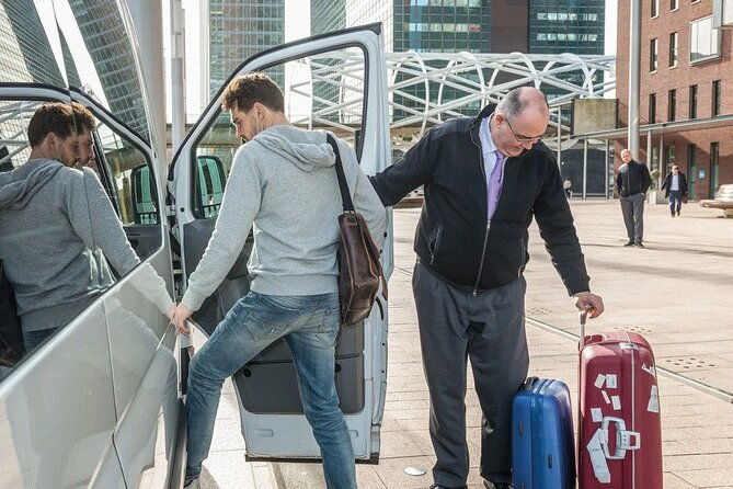 shared-shuttle-transfer-from-rome-to-civitavecchia-port