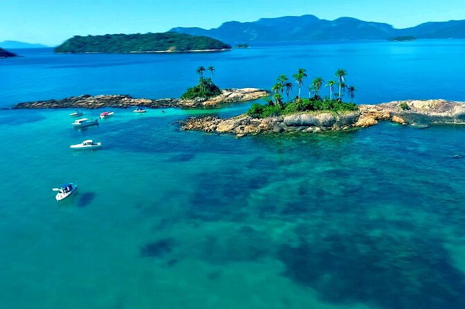shared-speedboat-tour-paradise-island-tour