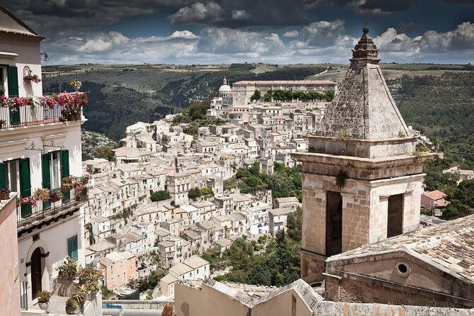 shared-tour-by-minivan-or-car-from-syracuse-to-ragusa-noto-and-modica-2