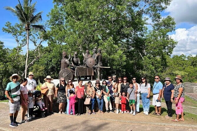 Shared Tour to Chocolate Hills, Tarsiers, & River Lunch in Bohol - An In-Depth Look at the Itinerary