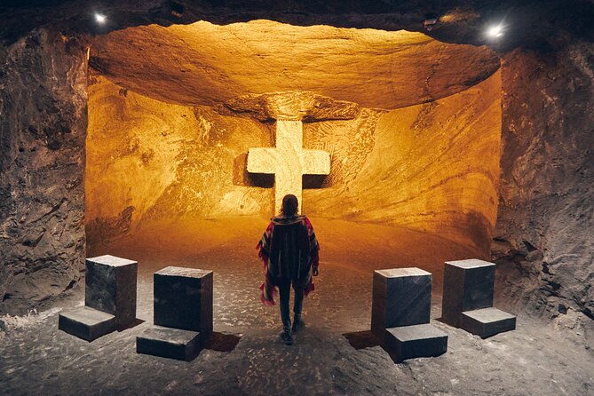 shared-tour-zipaquira-salt-cathedral-and-guatavita-lagoon