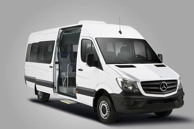 shared-transfer-airport-hotel-in-el-calafate