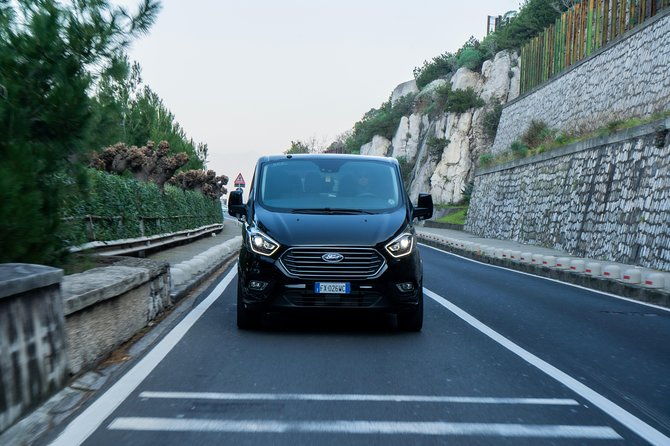shared-transfer-from-naples-airport-to-positano