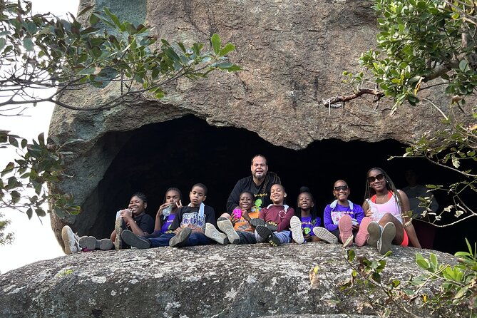 shark-bay-batcave-national-park-hiking-tour