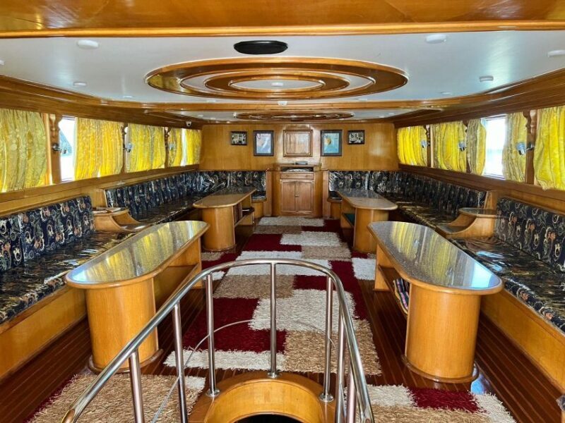 Sharm: Luxury Private Yacht with optional Lunch & Drinks - Key Points