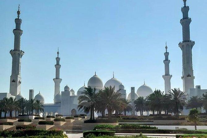 Sheikh Zayed Grand Mosque Abu Dhabi ! Private Tour from Dubai - A Detailed Look at the Tour Experience