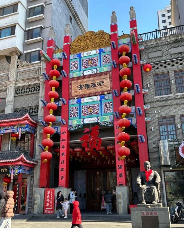 Shenyang to Dandong: China North-eastern Border Day Tour - Iconic Sights: Yalu River Broken Bridge and River Cruise