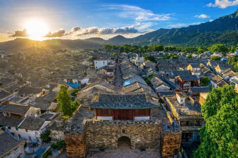 Shenzhen 2 Days Tour: Inside Shenzhen Tech + Dapeng Fortress - Exploring Dapeng Fortress and the Natural Wonders