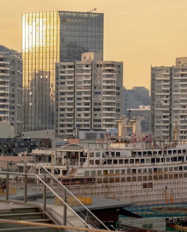 Shenzhen: 3H Shekou Seaside Walk & Minghua Cruise Experience - Key Points