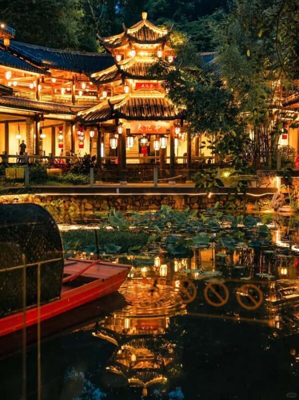 Shenzhen:The Twenty-Four Histories Ticket - An In-Depth Look at the Twenty-Four Histories Book Academy