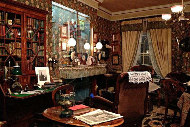 sherlock-holmes-museum-westminster-walking-tour