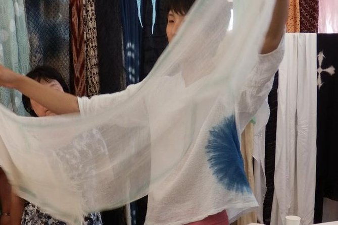 shibori-tie-dye-workshop-and-arimatsu-city-tour
