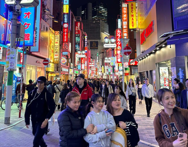 shibuya-central-tokyo-bar-izakaya-hopping