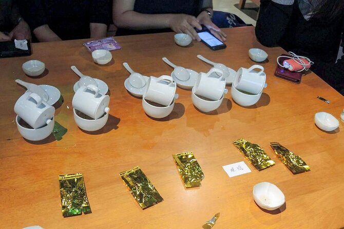 Shiding Tea Township Half-Day Tour from Taipei - Stop 3: Pinglin Tea Museum - Deepening the Tea Story