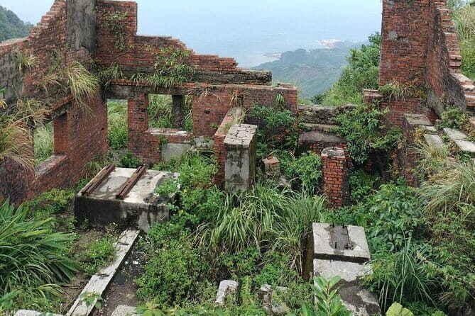 Shifen, Jiufen, Jinguashi & Gold Museum One Day Tour From Taipei - Authentic Insights from Travelers