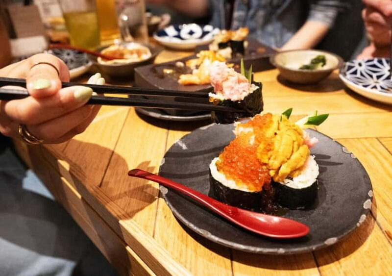 Shinjuku: Food Tour - 15 Dishes & 3 Drinks at 4 Eateries - Why Choose a Guided Food Tour?