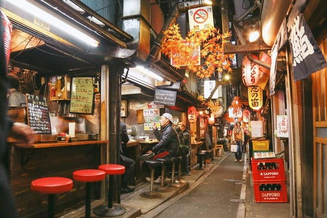 shinjuku-golden-gai-food-tour-in-spanish