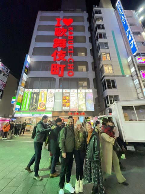 shinjuku-okubo-night-japanese-dinner-sake-tasting-karaoke
