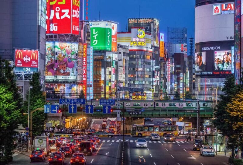 Shinjuku: Tokyo in High Definition - Walking Tour - Exploring Shinjuku in High Definition