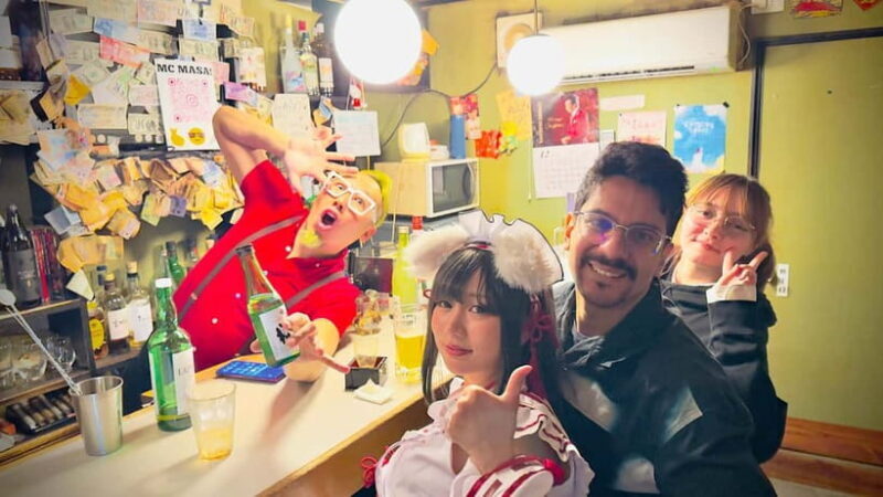 Shinjukus Hidden Spots Exclusive GoldenGai Bar Dining Tour - Who Should Consider This Tour?