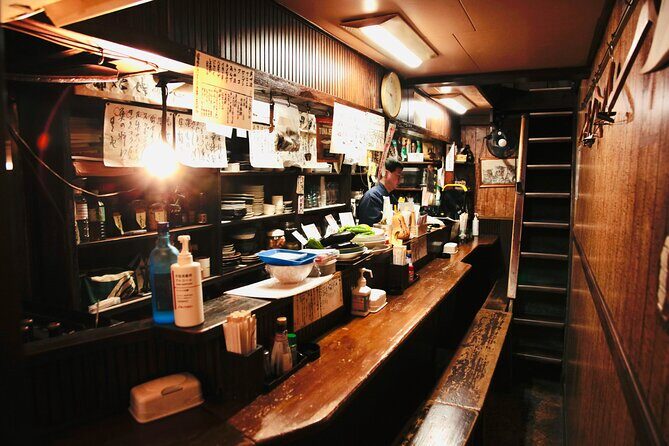 ShinjukuUnfiltered Secret bar restaurant Tour,including GoldenGai - Exploring the Itinerary and Experience