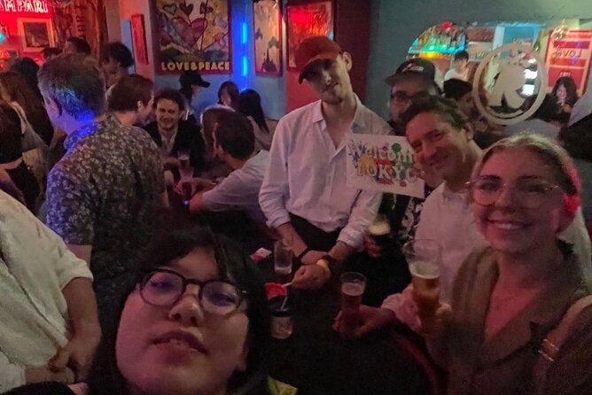 shinsaibashi-meet-locals-and-chat-with-drink-all-you-can