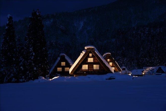Shirakawa-go Minkaen Light Up & Hida Takayama from Nagoya - An Introduction to the Experience