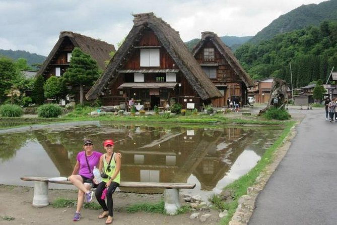 shirakawago-all-must-sees-private-chauffeur-tour-with-a-driver-takayama-dep