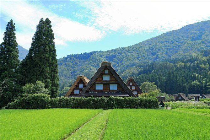shirakawago-and-hida-takayama-day-trip-from-nagoya