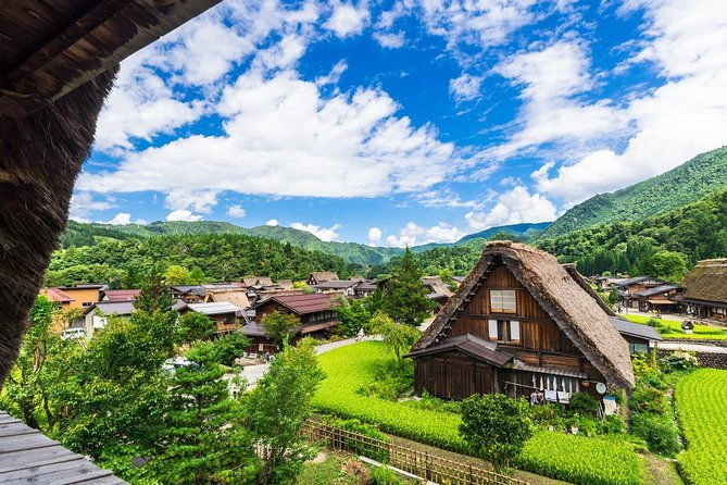shirakawago-and-hida-takayama-day-trip-from-nagoya