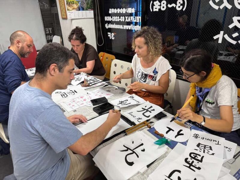 Shodo: a Japanese calligraphy and language experience in Tokyo - Key Points
