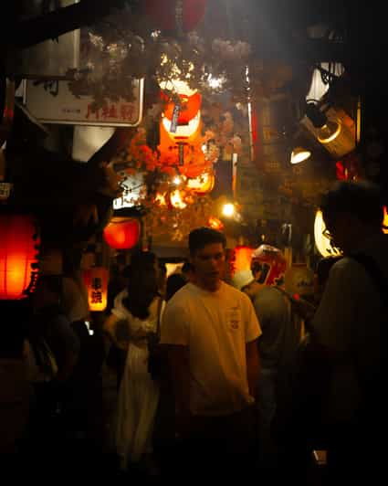 shoot-photo-at-tokyo