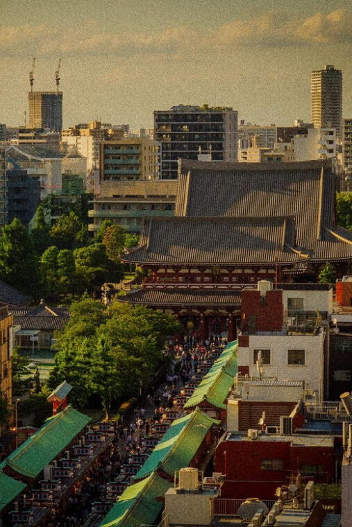 shoot-photo-at-tokyo