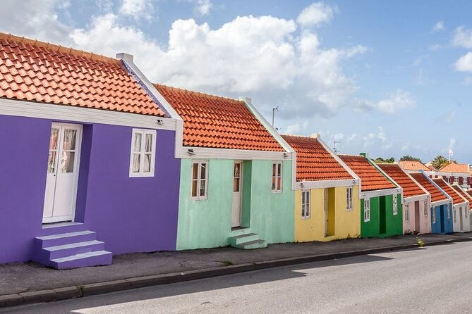 shop-and-beach-guided-tour-in-curacao-city