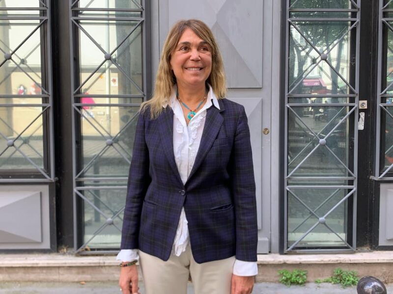 shop-like-a-parisian-with-a-fashion-expert