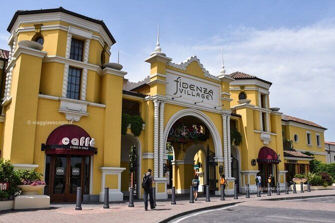 shopping-day-fidenza-village-outlet-from-milan