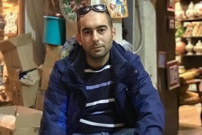 shopping-therapy-in-old-bazaars