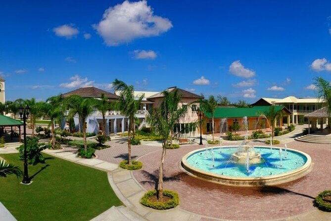 shopping-tour-for-whitter-village-mall-private-charted-air-conditioned-taxi