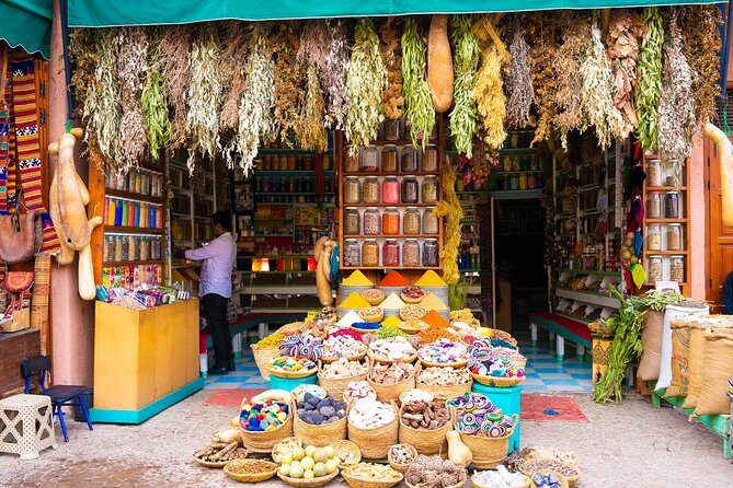Shopping tour in the souks of Marrakech medina - Key Points
