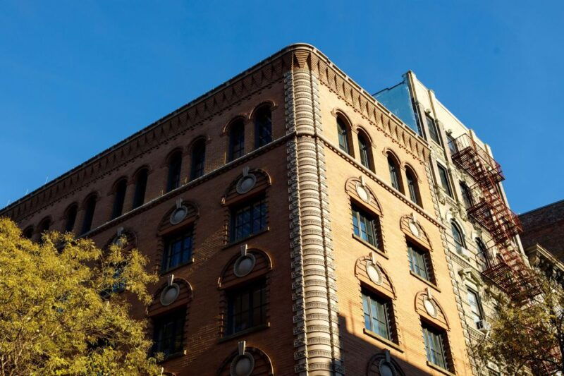 shopping-tour-of-fashion-rich-soho-new-york