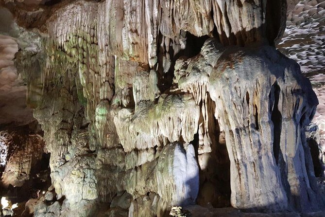 Shore Excursion: Amazing Day Cruise at Ha Long Bay - An In-Depth Look at the Ha Long Bay Day Cruise