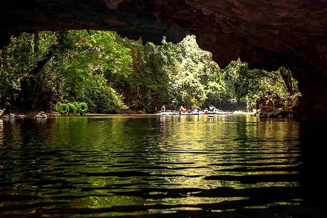 shore-excursion-cave-tubing-and-zipline-adventure-from-belize-city