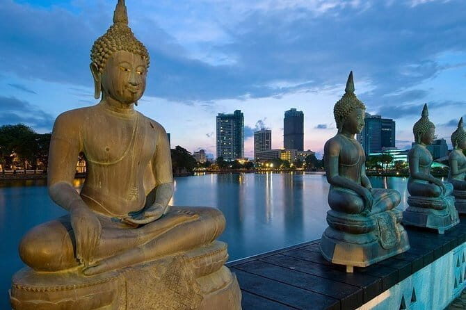 Shore Excursion Colombo Port To Colombo City Tour for 4 to 6 People - Key Points