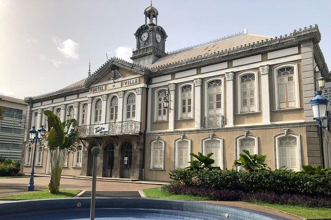 shore-excursion-fort-de-france-food-tasting-and-cultural-walking-tour