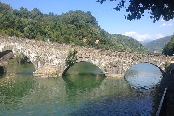 shore excursion from Livorno to Pisa and Lucca - FAQs