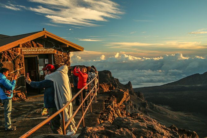 shore-excursion-haleakala-sunrise-tour-for-pride-of-america-passengers