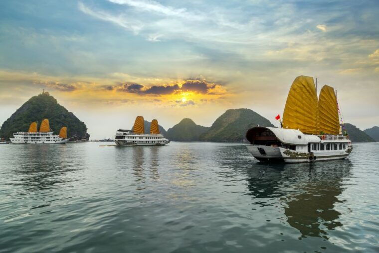 shore-excursion-halong-bay-cruise-day-trip-from-halong-port